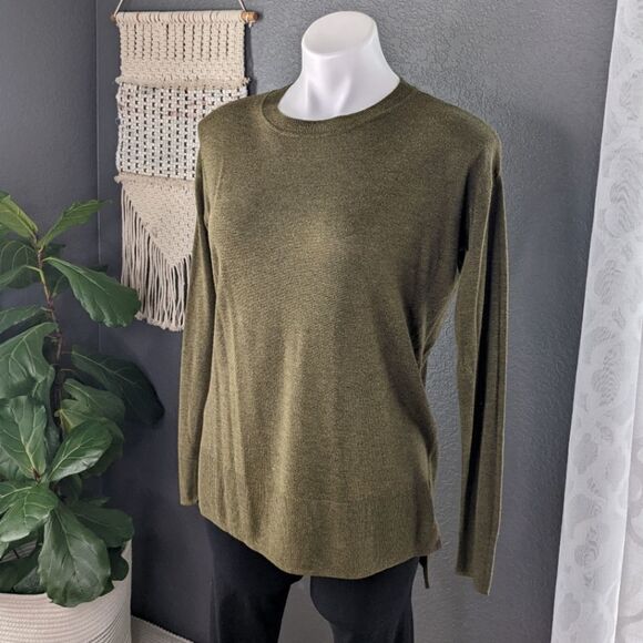 H&M Sweaters - H&M Long Green Sweater